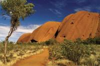 2-Day Uluru (Ayers Rock) National Park Explorer Trip from Alice Springs