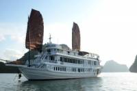 2-Day VSpirit Classic Cruise Along Halong Bay
