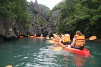 3-Day Cruise Relaxing and Kayaking on Halong Bay from Hanoi