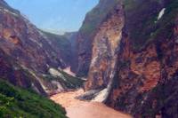 3-Day Private Tour: Tiger Leaping Gorge and White Water Terraces in Yunnan
