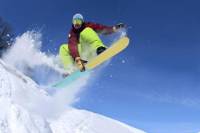 3-Day Thredbo or Perisher Midweek Madness Snow Adventure from Sydney
