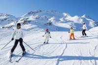 4-Day or 6-Day Jasper Ski Trip at Marmot Basin from Edmonton