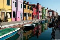 4-hour Motorboat Cruise to Venice Lagoon Islands Murano Burano and Torcello
