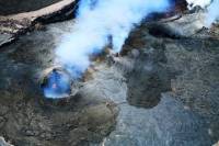 45-Minute Open-Door Volcanoes Helicopter Flight