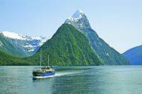 5-Day South Island Tour from Christchurch Including Queenstown and Milford Sound