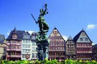 6-Day Tour from Berlin to Frankfurt Including Hamburg and Hamelin