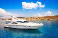 62' ft Azimut Yacht Rental in Miami