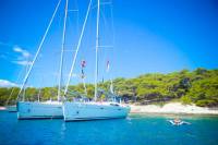 7 Day Sailing in the British Virgin Islands: Explore the Caribbean Paradise