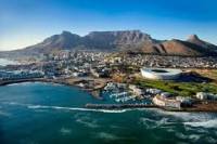 8-Day Cape Town Budget Tour Including Robben Island, Cape Point and Table Mountain