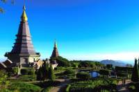 9-Hour Small Group Hike: Doi Inthanon National Park with Transfers from Chiang Mai