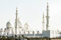 Abu Dhabi Full-Day Tour from Dubai With Spanish-Speaking Guide