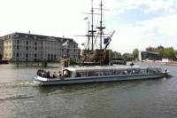 Amsterdam Canal Cruise and Maritime Museum