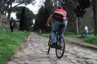 Ancient Appian Way and Roman Countryside Bike Tour with Dutch-Speaking Guide
