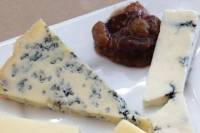 Behind-the-Scenes Cheese Tasting Tour in Marin