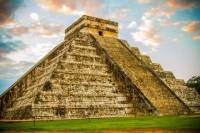 Cancun Super Saver: Exclusive Early Access to Chichen Itza plus Early Access to Tulum Ruins with an Archaeologist Guide