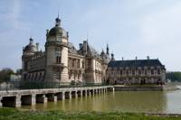 Château de Chantilly Entrance Ticket with Round-Trip Transport from Paris