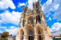 Champagne Region Day Trip from Paris by Minivan