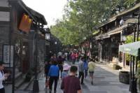 Chengdu Walking Tour Including Teahouse and Street Food