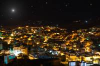 Christmas Eve in Israel: Jerusalem Sightseeing Tour with Dinner and Midnight Mass Viewing in Bethlehem