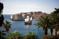 Dubrovnik Panoramic Sightseeing Cruise in a Traditional Karaka Replica