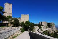 Erice and Segesta Day Trip from Palermo with Sicilian Food and Wine Tasting