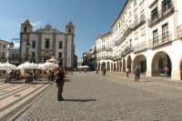 Evora and Monsaraz Private Day Tour from Lisbon