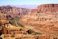 Flight to Grand Canyon with Helicopter and Pontoon Tour