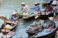 Full-Day Bangkok Tour of Damneon Saduak Floating Market and Rose Garden