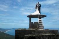 Hai Van Pass and Lang Co Beach Half-Day Tour from Da Nang