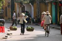 Hoi An Cooking Lesson and Food Tour by Bike