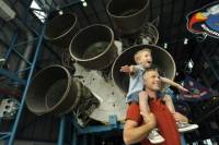 Kennedy Space Center Ultimate Experience: Dine with an Astronaut and Up-Close Tour with Transport from Orlando