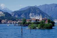 Lake Maggiore and Vicolungo Outlet Day Trip from Milan