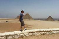 Layover Tour to Giza Pyramids, Egyptian Museum and Lunch from Cairo Airport
