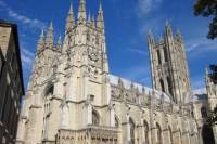 Leeds Castle, Canterbury Cathedral and Cliffs of Dover Custom Day Trip