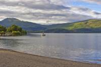 Loch Lomond, Glasgow and Doune Castle Day Trip from Edinburgh with Spanish Speaking Guide