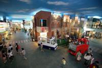 London Hop-On Hop-Off Bus Ticket with Optional KidZania Entry Ticket