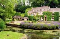 Lunch in the Cotswolds from London
