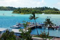 Mackay Shared Departure Transfer: Airlie Beach or Shute Harbour Hotels to Mackay Airport