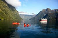 Milford Sound Cruise with Optional Kayak Tour