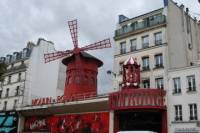 Montmartre and Sacre Coeur Walking Tour in Paris