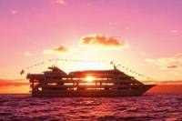Oahu Valentine's Day Dinner Cruise
