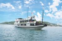 Overnight Halong Bay Cruise from Hanoi