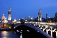 Paris Night Tour Eiffel Dinner Seine Cruise (Dinner & Drink Included) with Japanese Guide