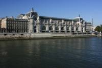 Paris Super Saver: Small-Group Notre-Dame Cathedral and Skip-the-Line Musée d’Orsay Tour