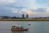 Phnom Penh Sunset Cruise Including BBQ and Drinks