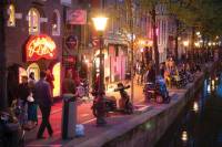 Private Amsterdam Walking Tour: Red Light District And Coffee Shop Culture