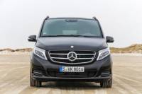 Private Arrival Transfer by Luxury Van from Prague Hlavni Nadrazi Railway Station