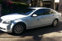 Private Car Arrival Transfer: Cairns Airport to Palm Cove the Northern Beaches or Port Douglas