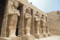 Private Guided Tour to Karnak Temple from Luxor
