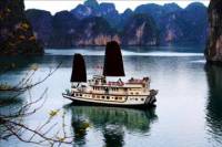 Private: Halong Bay Full-Day Cruise from Hanoi